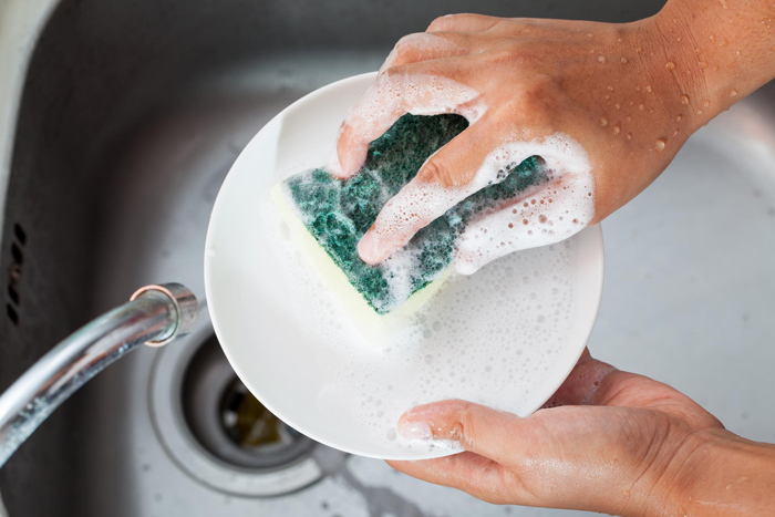 Instructions For Using Dishwashing Liquid Properly And Safely