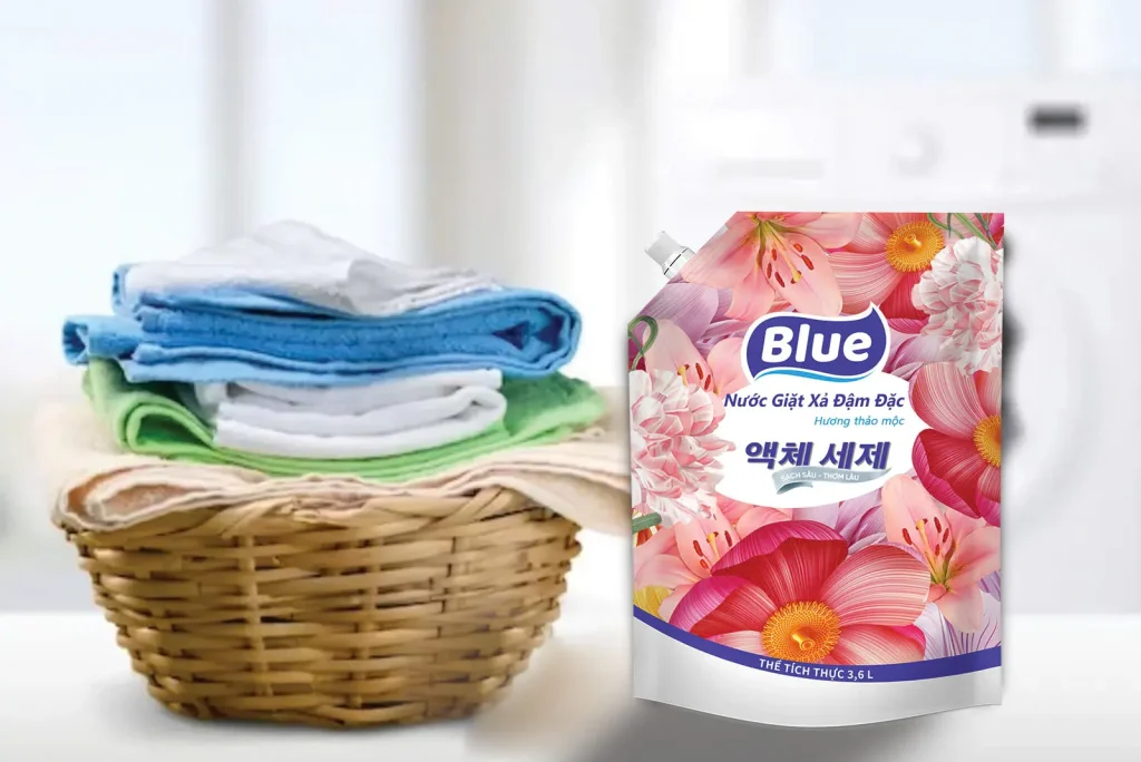 Nước giặt xả Blue - Giặt quần áo an toàn